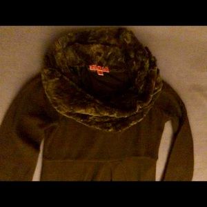 Faux Fur Cowl Collar Soft Brown Sweater Top Derek Heart size small